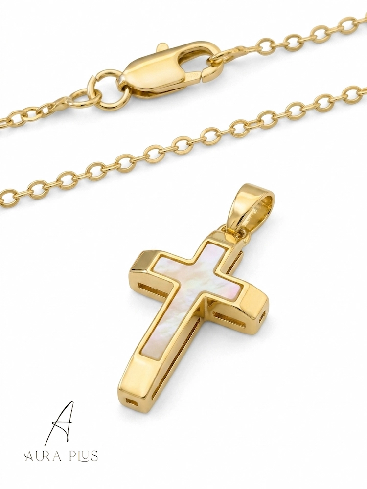Lyra Cross